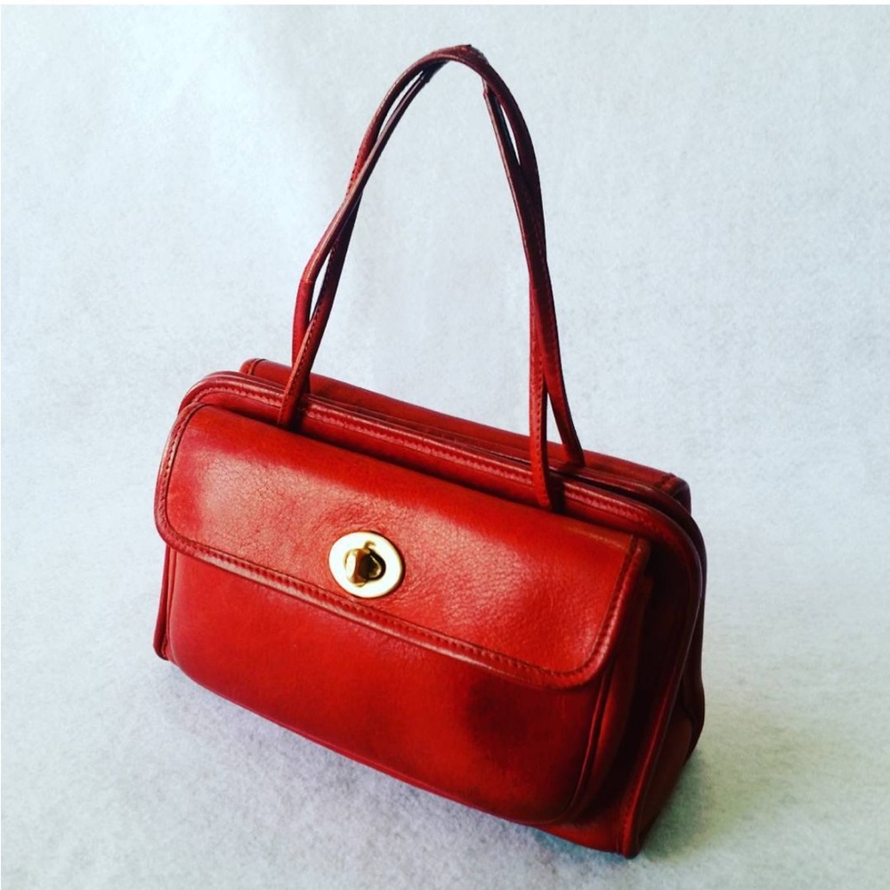 1960s Bonnie Cashin COACH NYC
Red Small Double Pocket Safari
Tote Metal Tag RARE